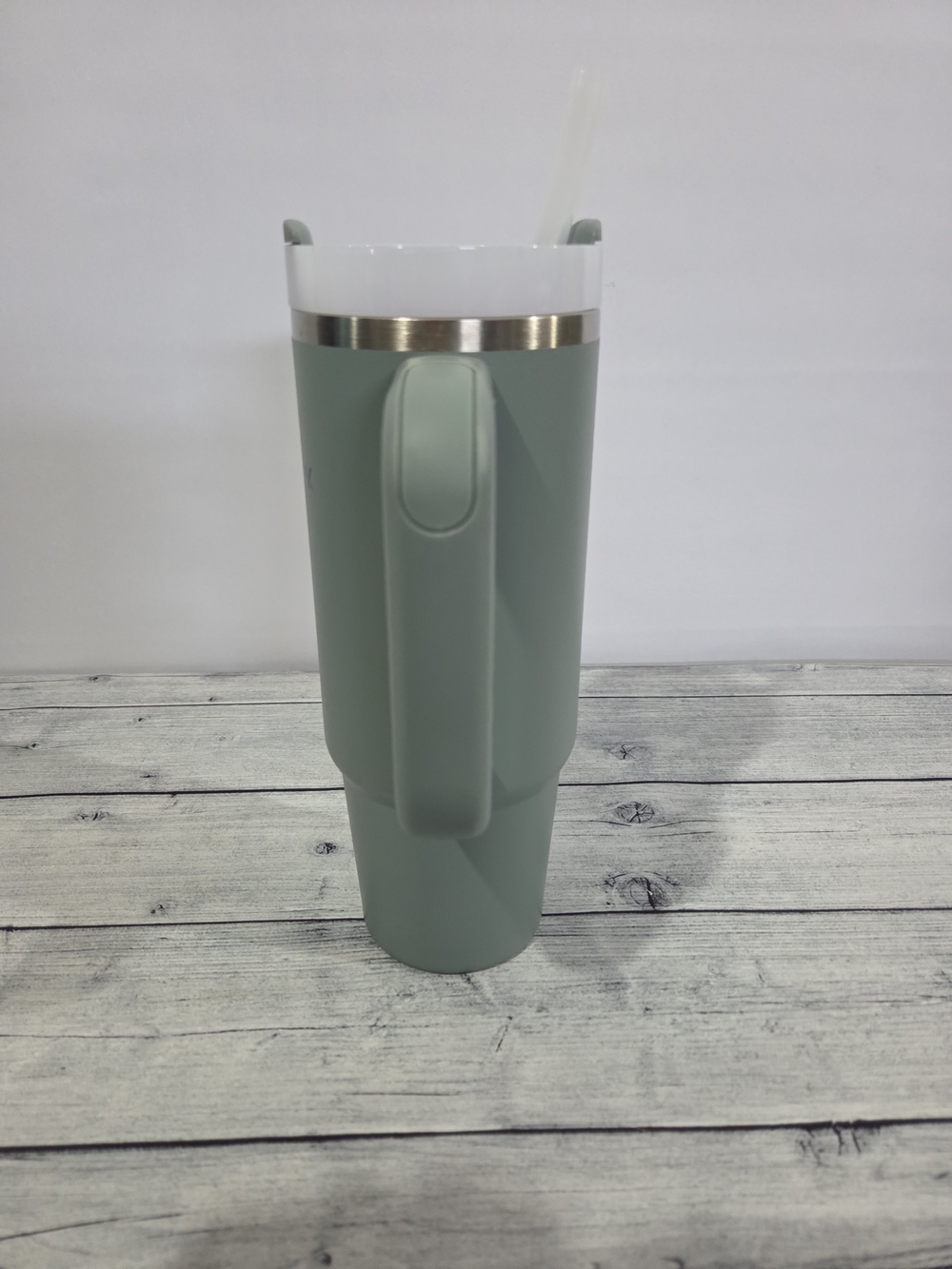 Stanley 30oz Tumbler - Picture 2 of 9